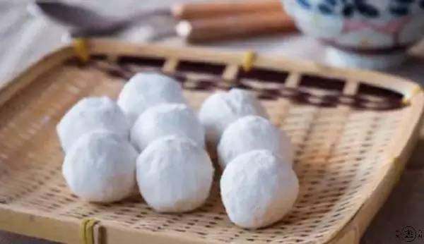 花燈如晝元宵夜，你可愿等我在燈火闌珊處